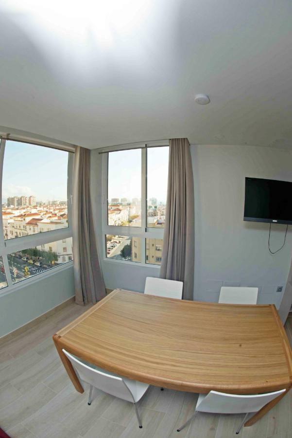Modern & Stylish Loft With Breathtaking Views Free Wifi - Close To The Sea 말라가 외부 사진